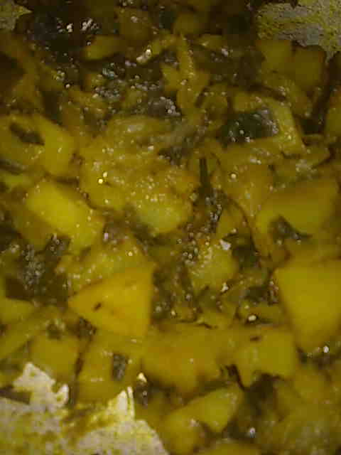 Potato And Spring Onion Bhaji recipe at PakiRecipes