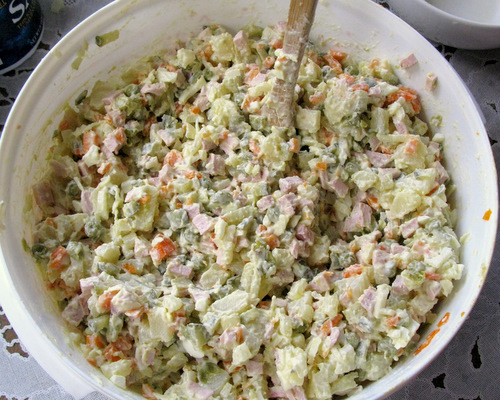 Russian Salad recipe at PakiRecipes