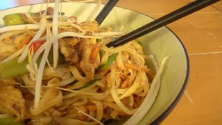 Chicken Satay Noodles recipe at PakiRecipes
