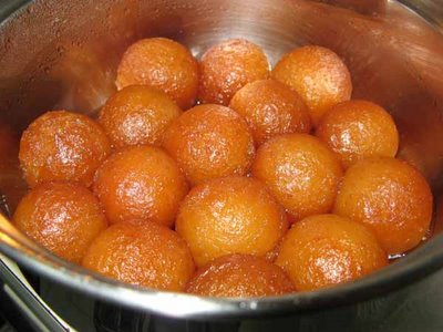 Easy Gulab Jaman recipe at PakiRecipes