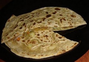 Yamni Paratha at PakiRecipes.com