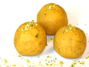 Besan K Ladoo recipe