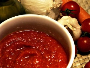 Tomato Sauce at PakiRecipes.com