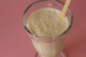 Vanilla Milkshake at PakiRecipes.com