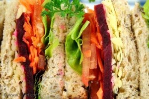 Carrot And Beetroot Sandwich recipe