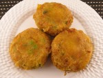 Potato Cutlet In Green Masala at PakiRecipes.com