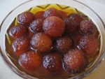 Very Easy Gulab Jaman at PakiRecipes.com