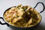 Chicken In Yogurt Curry at PakiRecipes.com