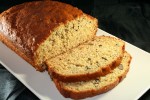 CLASSIC BANANA BREAD at PakiRecipes.com